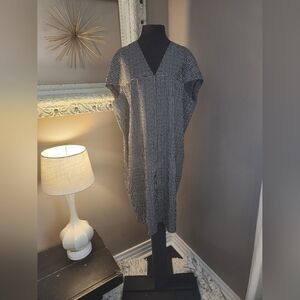 Elegant Black and White Checkered Club Monaco Dress Size 2